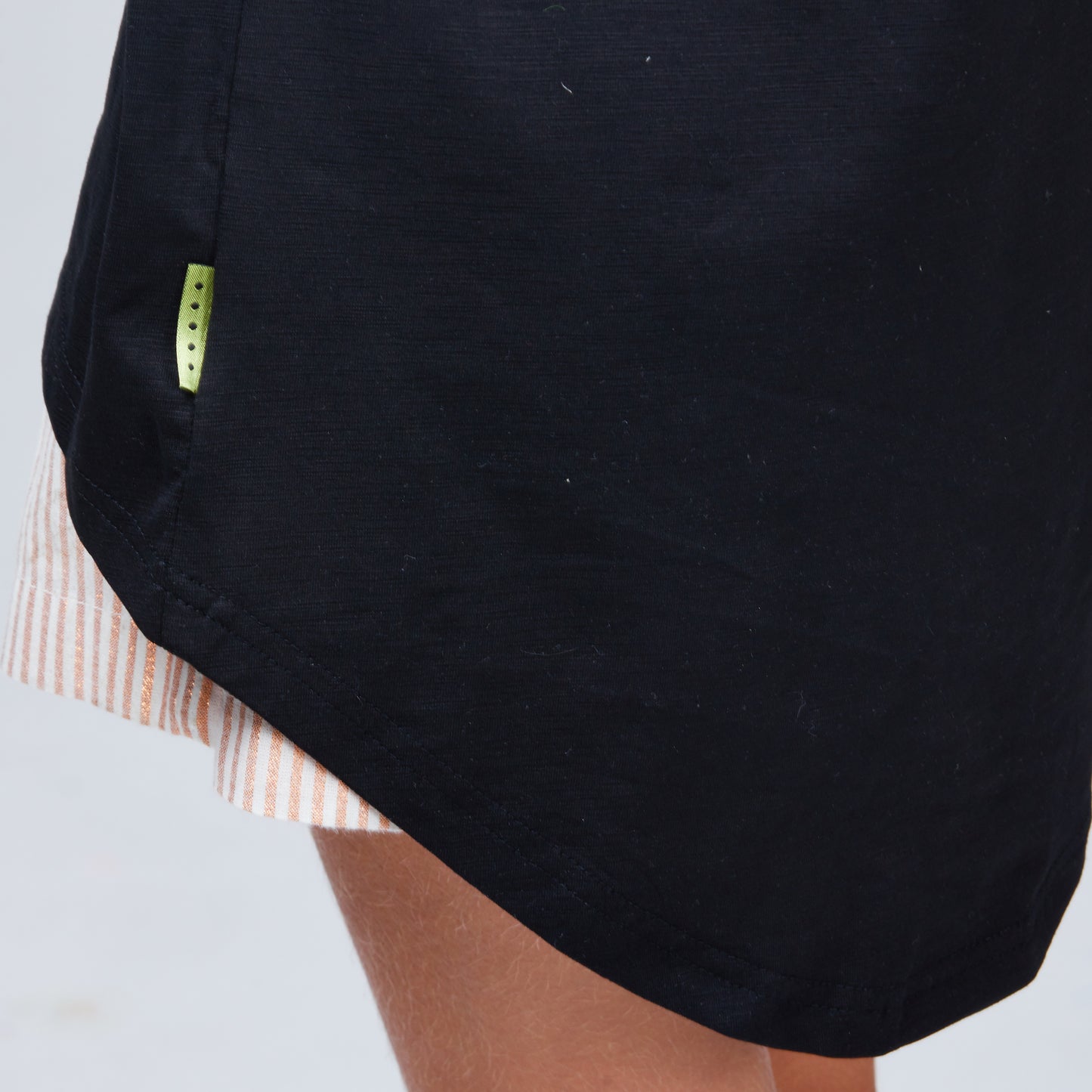 Lakyn Tee Black