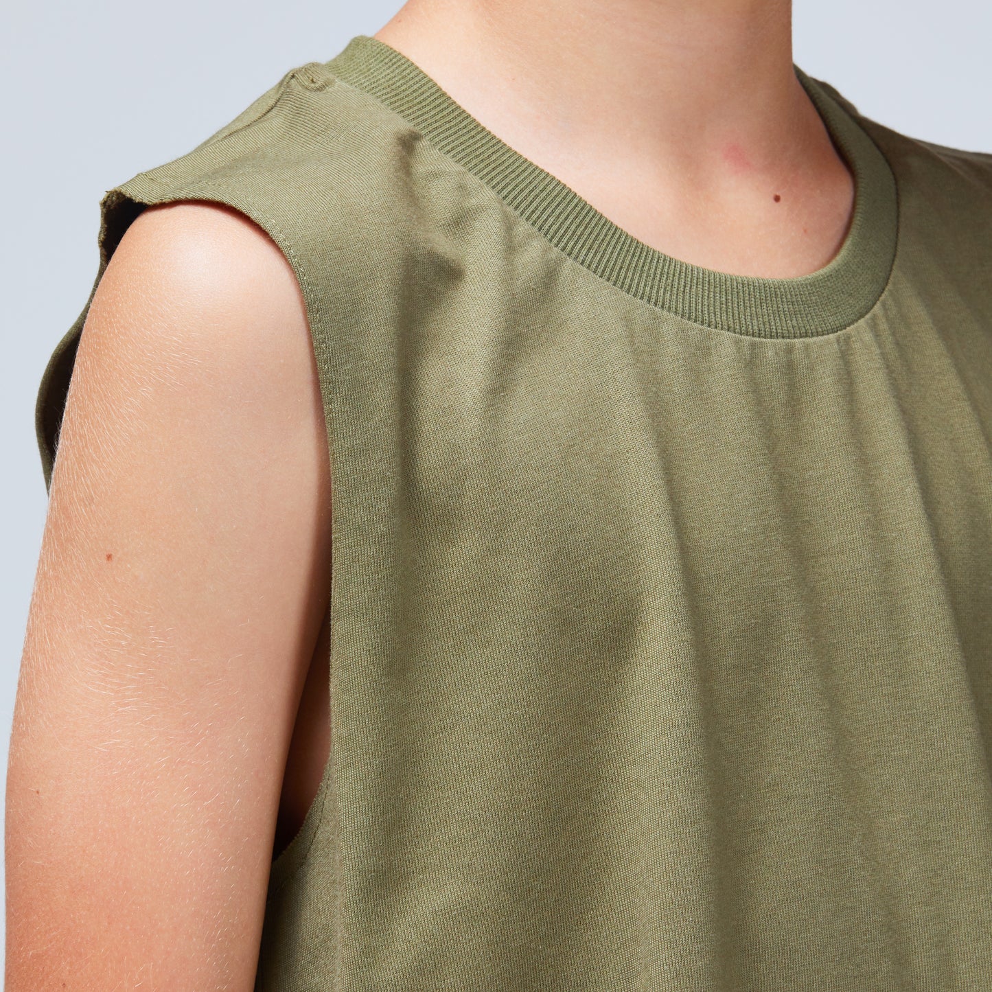 Maddox Singlet Khaki